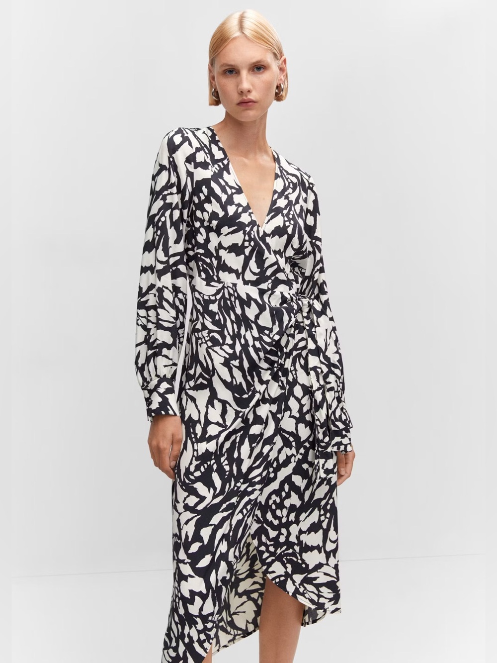 Mango Black print wrap dress NWT